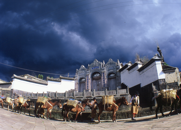 道中華:探尋“南方絲綢之路”上的文明交往印記 道中華:探尋“南方絲綢之路”上的文明交往印記