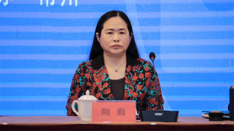 陶勤副書記出席開班儀式并作動(dòng)員講話.jpg 陶勤副書記出席開班儀式并作動(dòng)員講話.jpg