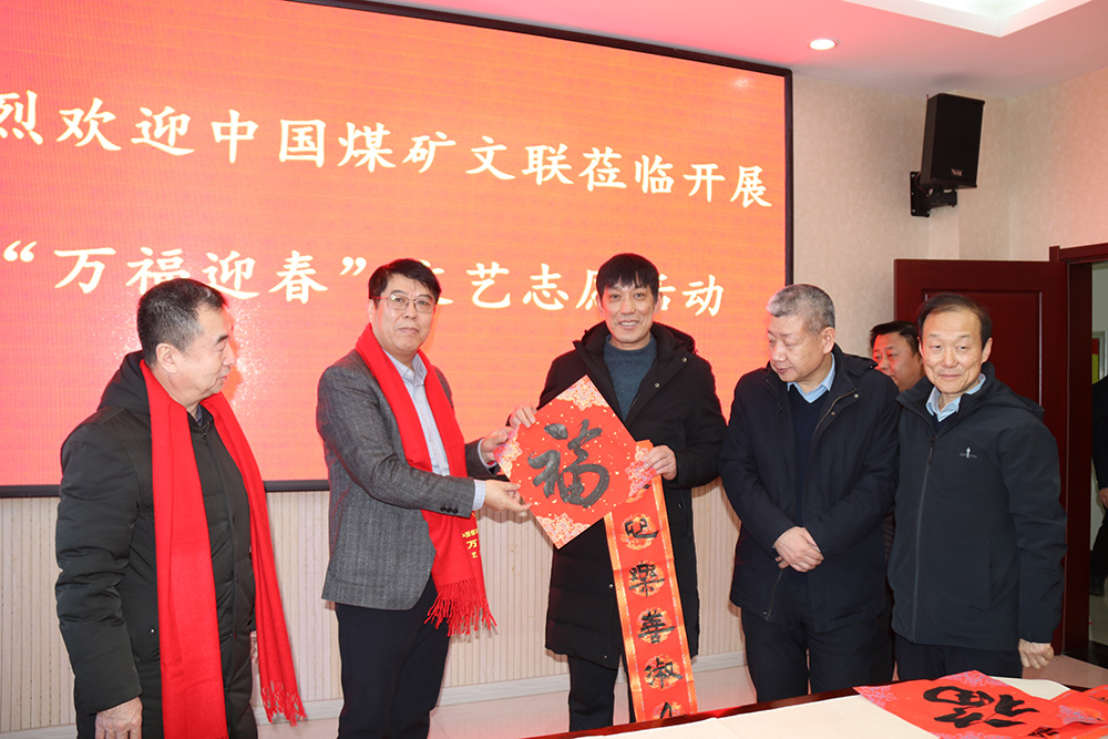 7b072354d61a470f8bccb2e07ab232bd.jpg 7b072354d61a470f8bccb2e07ab232bd.jpg